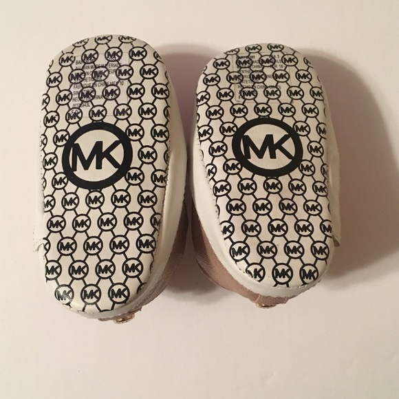 💎Michael Kors Baby Shoes Size 3 - Picture 6 of 8